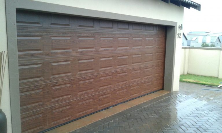 Aluzinc “Chromadek” Garage Doors – CMD Doors